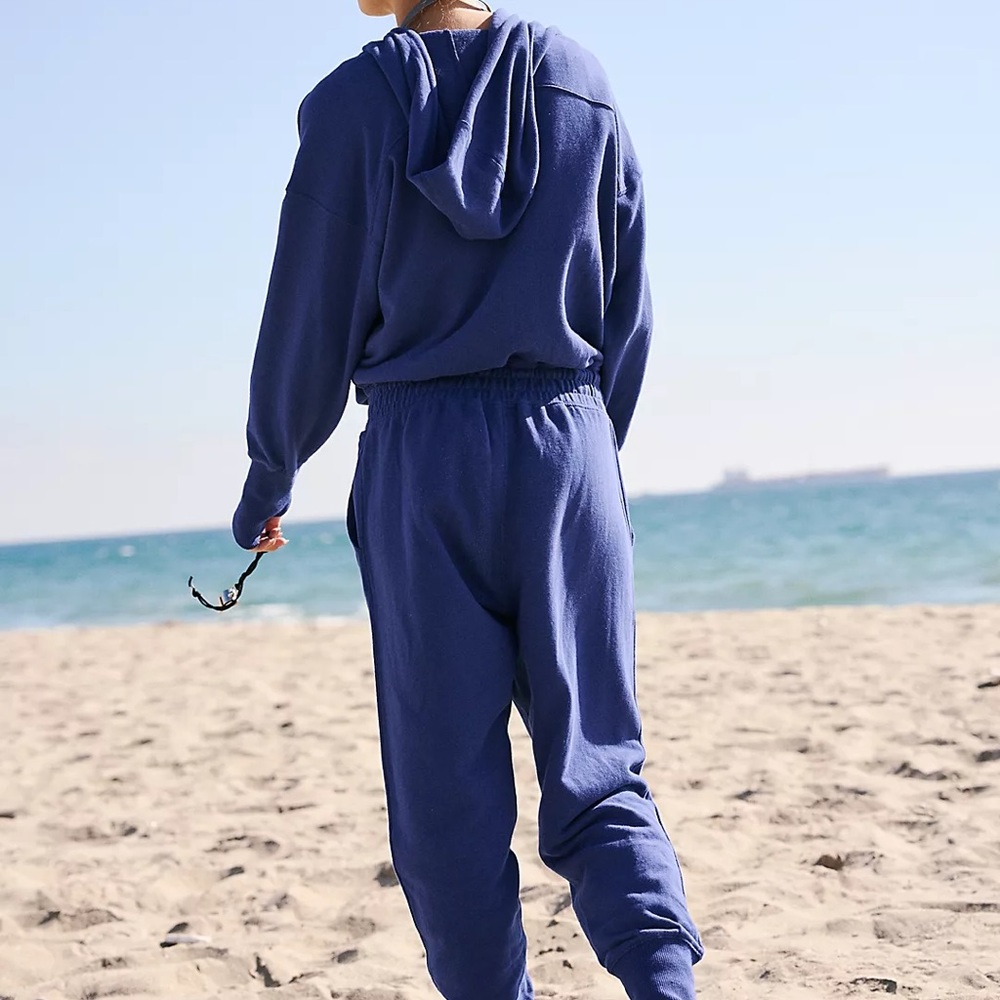 FREE PEOPLE Movement Training Day Jumpsuit NEW Size XL Blue Indigo